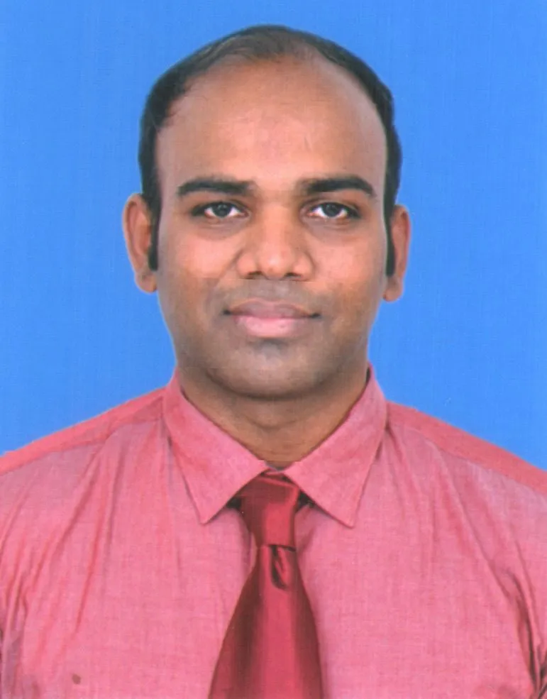 Dr Neelakandan R